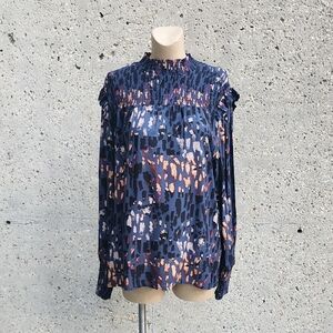 Soy Concept blue leopard print  Blouse